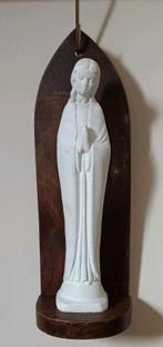 Maria gips beeldje op houten sokkel vintage, Ophalen of Verzenden