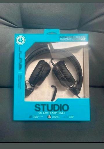 Nieuwe JLab Studio On-Ear Hoofdtelefoon beschikbaar voor biedingen