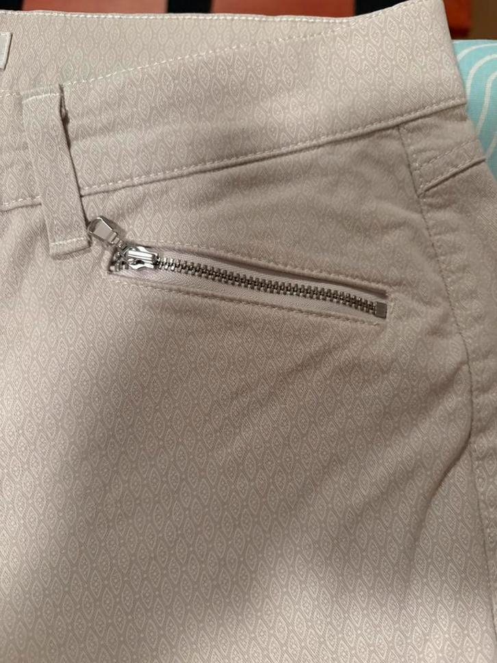 Broek van Angels, Kleding | Dames, Broeken en Pantalons, Zo goed als nieuw, Maat 42/44 (L), Beige, Lang, Ophalen of Verzenden
