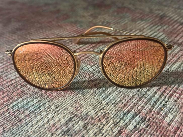 Supermooie Ray-ban round double bridge gespiegeld glas, Sieraden, Tassen en Uiterlijk, Zonnebrillen en Brillen | Dames, Zo goed als nieuw