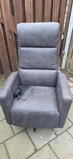 Elektrische stoel, Huis en Inrichting, Fauteuils, Ophalen, Zo goed als nieuw, 75 tot 100 cm