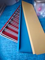 Retro Boekenrek - 1963 - Rood, Geel, Blauw, Ophalen, Met plank(en), Minder dan 50 cm, Gebruikt