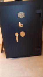 Antieke kluis te koop, Ophalen