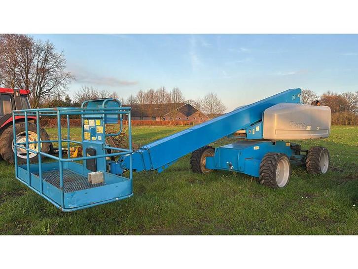 2008 Genie S-60 Hoogwerker, Zakelijke goederen, Machines en Bouw | Liften, Steigers en Ladders