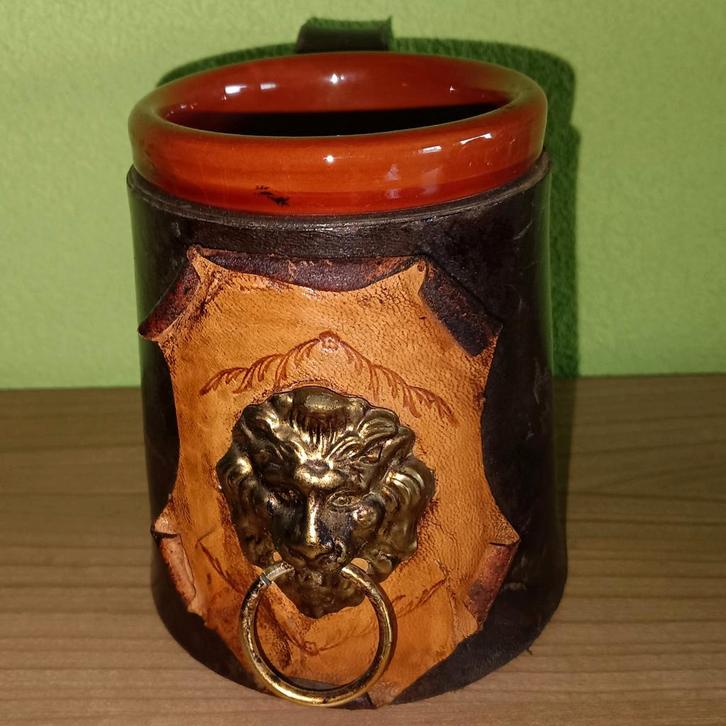 Vintage Aardewerk Pul met Leer Bekleed, Antiek en Kunst, Antiek | Keramiek en Aardewerk, Ophalen of Verzenden