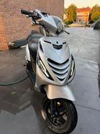 Piaggio zip 2t 70cc, Fietsen en Brommers, Scooters | Piaggio, Ophalen of Verzenden, Zo goed als nieuw, Zip