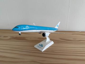KLM Boeing 787-9 PH-BHD Schaal 1:200 SkyMarks SKR945 beschikbaar voor biedingen