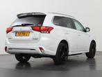 Mitsubishi Outlander 2.4 PHEV Intense+ | Bluetooth | Parkeer, Auto's, Mitsubishi, Automaat, 4 cilinders, Wit, Bedrijf