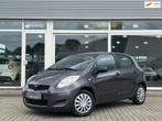 Toyota Yaris 1.0 VVTi Cool 5 Drs / Airco / Elektr.Pakket., Voorwielaandrijving, Stof, Gebruikt, Zwart