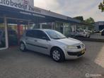 Renault Megane 1.4-16V TechRoaD|2005|AIRCO|CRUISE|APK 5-2026, Auto's, Renault, Gebruikt, Metallic lak, 4 cilinders, 620 kg