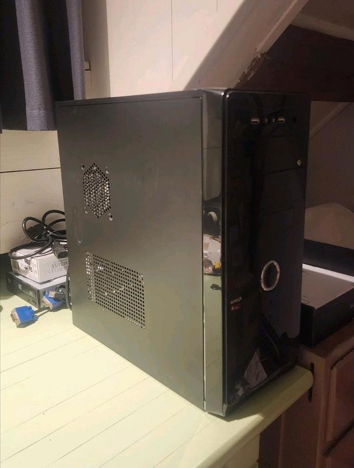 Werk pc Windows 10, Computers en Software, Desktop Pc's, Gebruikt, Onbekend, Ophalen of Verzenden