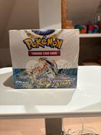 Brilliant Stars boosterbox, Ophalen of Verzenden, Zo goed als nieuw