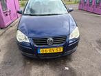 Volkswagen Polo 1.4 55KW 2005 Blauw, Auto's, Volkswagen, Voorwielaandrijving, 74 pk, Zwart, Blauw