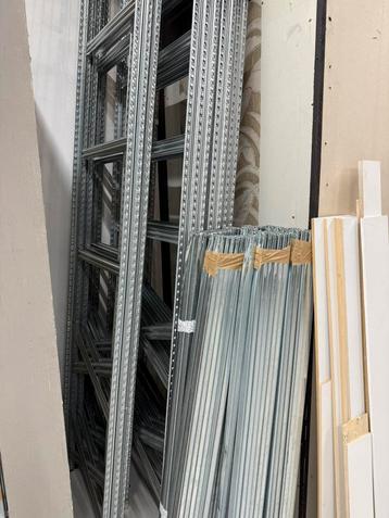 Metalstistem legboordstelling - 80cm en 70cm diep beschikbaar voor biedingen