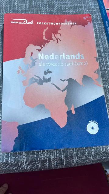 Van dale woordenboek beschikbaar voor biedingen