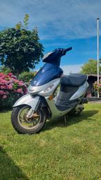 Peugeot v-clic klaar voor gele plaat, Fietsen en Brommers, Scooters | Peugeot, Ophalen, Gebruikt, Overige modellen, Maximaal 45 km/u