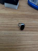 Vintage zilveren ring met onyx steen 18 mm, 18 tot 19, Gebruikt, Ophalen of Verzenden, Met edelsteen