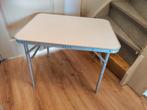 Kleine camping tafel 75 x 55 opklapbaar, Caravans en Kamperen, Ophalen of Verzenden, Zo goed als nieuw, Campingtafel