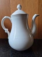 Witte theepot Regout Maastricht, Ophalen