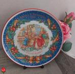 Wedgwood Beatrix Potter Peter Rabbit kerstbord 2011 geplakt, Gebruikt, Ophalen of Verzenden, Bord(en), Wedgwood