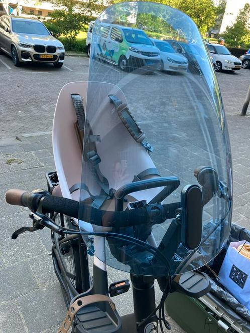 Fiets stoeltje incl windscherm en beugel, Fietsen en Brommers, Fietsaccessoires | Fietsstoeltjes, Zo goed als nieuw, Ophalen of Verzenden