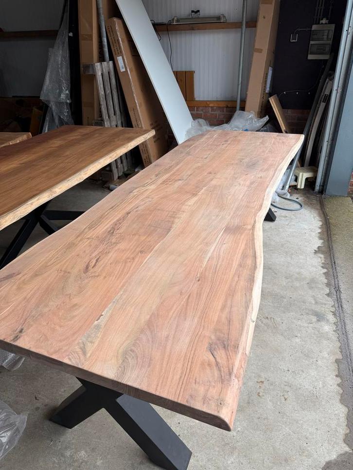 Mooie Boomstamtafel Industrieel 2m80 lang 95 breed, Huis en Inrichting, Tafels | Eettafels, Nieuw, 50 tot 100 cm, 200 cm of meer