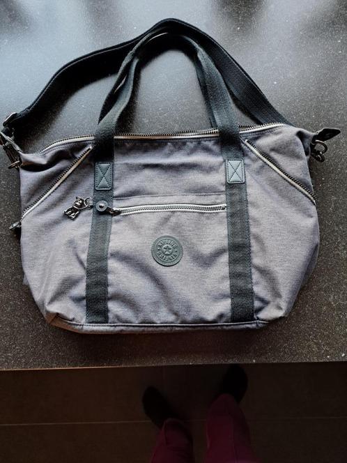 Zo goed als nieuwe Kipling Art tas, kleur: blauw, Sieraden, Tassen en Uiterlijk, Tassen | Schoudertassen, Zo goed als nieuw, Kipling