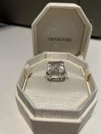 Mooie cocktail ring van Swarovski, Sieraden, Tassen en Uiterlijk, Ringen, Met kristal, Ophalen of Verzenden, Zo goed als nieuw