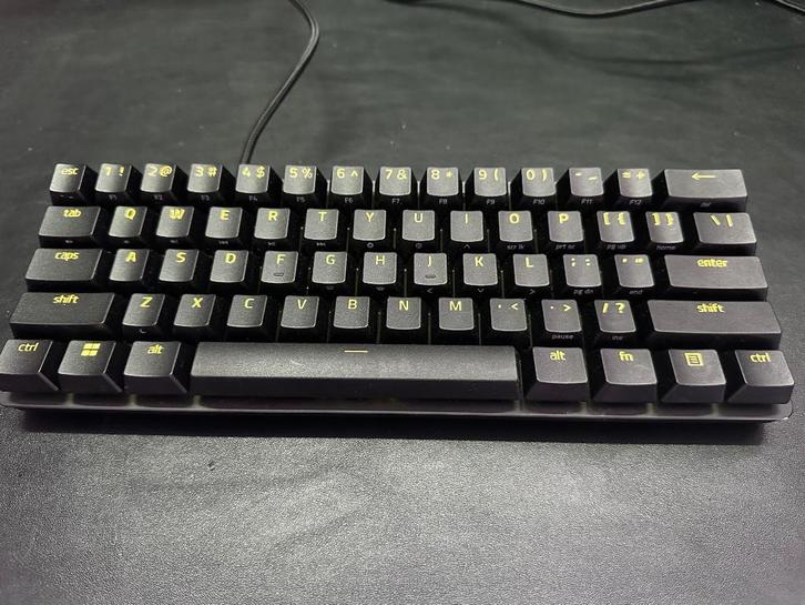 Razer Huntsman Mini gaming toetsenbord, Computers en Software, Toetsenborden, Zo goed als nieuw, Qwerty, Bedraad, Gaming toetsenbord