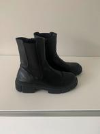 Dames laarzen. Schoenen maat 40, Ophalen of Verzenden, Zo goed als nieuw, Zwart, Hoge laarzen