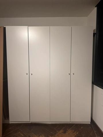 4x IKEA PAX kasten met deuren  – tegen elk aannemelijk bod! beschikbaar voor biedingen
