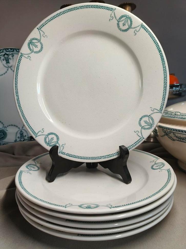 6 antieke borden Petrus Regout, 24 cm, Antiek en Kunst, Antiek | Servies compleet, Ophalen of Verzenden