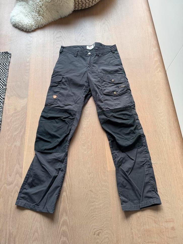 Prachtige fjallraven barents pro maat 38 g1000 grijs, Kleding | Dames, Broeken en Pantalons, Zo goed als nieuw, Maat 38/40 (M)