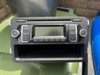 Volkswagen polo 2012 radio, Auto diversen, Autoradio's, Ophalen, Zo goed als nieuw