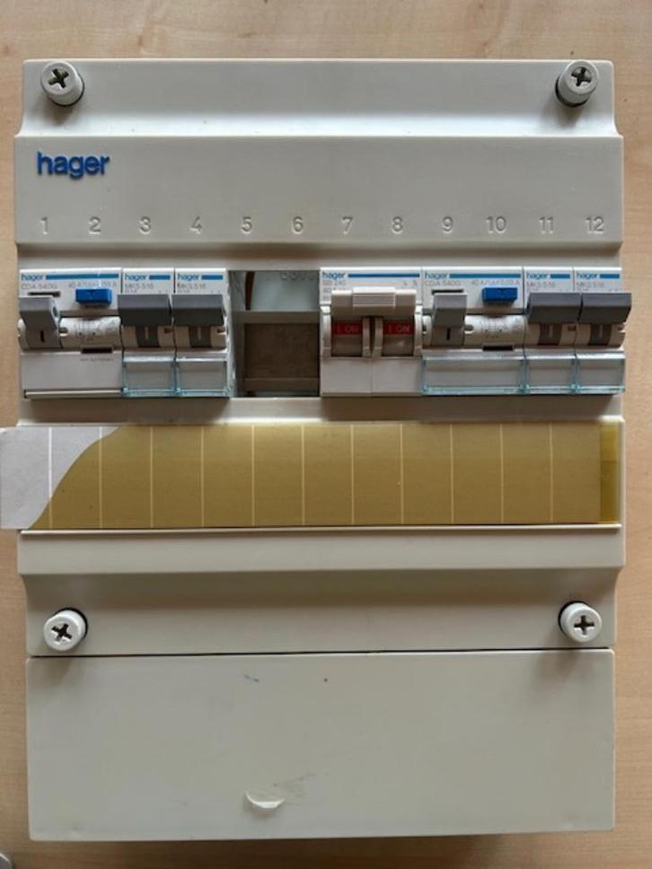 Hager componenten CDA540G / MKS516 / SB240 los verkrijgbaar, Doe-het-zelf en Verbouw, Elektra en Kabels, Gebruikt, Overige typen