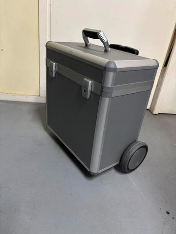 Adaptief Hulshof Koffer - Grijs Metallic beschikbaar voor biedingen