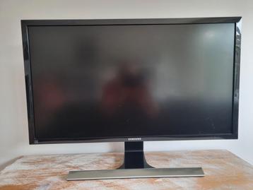 Samsung 28" 4K monitor U28E590D beschikbaar voor biedingen