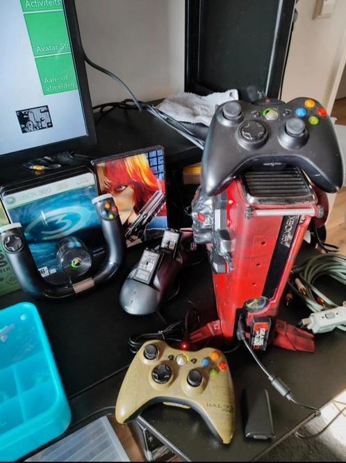 XBOX 360 S kinect met heel veel extra's!!, Spelcomputers en Games, Spelcomputers | Xbox 360, Zo goed als nieuw, 250 GB, 360 S