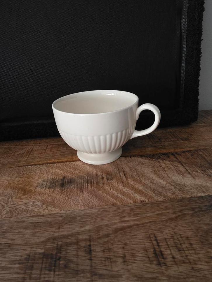 Grote Wedgwood Theekom - Perfecte Staat!, Huis en Inrichting, Keuken | Servies, Zo goed als nieuw, Kom(men), Wedgwood, Aardewerk