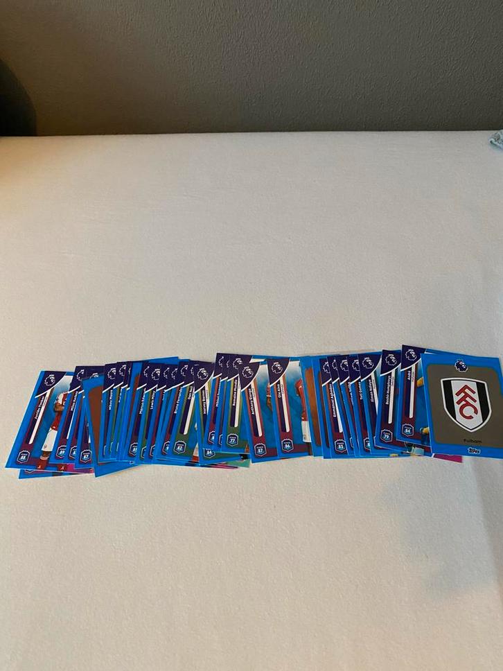 Topps premier league 2025/2026 blue parallel kaarten, Verzamelen, Sportartikelen en Voetbal, Zo goed als nieuw, Spelerskaart, Buitenlandse clubs