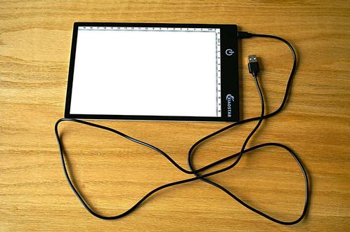 Led tekenbord/Lichtbak voor tekenen/Led light pad A5, Hobby en Vrije tijd, Knutselen, Zo goed als nieuw, Gereedschap of Toebehoren