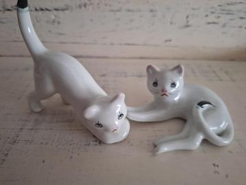 Set van 2 vintage witte poezen katten beeldjes beschikbaar voor biedingen