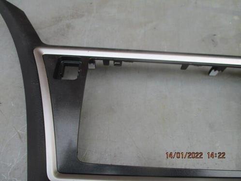 Radio paneel toyota auris E 18, Auto diversen, Autoradio's, Ophalen of Verzenden