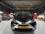 Toyota Aygo 1.0 VVT-i x-play 1? eigenaar | Dealeronderhouden, Voorwielaandrijving, Stof, Gebruikt, Euro 6