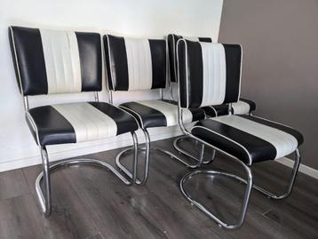 Vijf(!) Retro american diner fifties/sixties stoelen beschikbaar voor biedingen