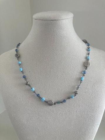 Ketting met bijpassend armbandje beschikbaar voor biedingen