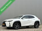 Lexus UX 250h Aut. Full Led, Parelmoer , Camera, ACC, Keyles, Stof, Gebruikt, 4 cilinders, Parkeersensor