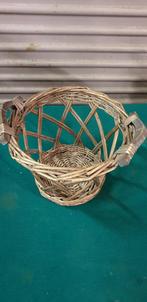 Mand gevlochten riet, Ophalen of Verzenden, 'T Olde Gre-j, Info@toldegrej.nl, Endepoelstraat 20f Didam