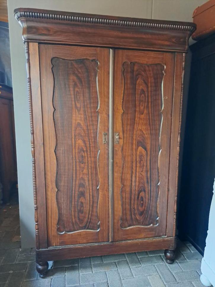 Originele biedermeier meidenkast linnenkast bezorgen mogelij, Antiek en Kunst, Antiek | Meubels | Kasten, Ophalen of Verzenden