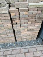 Gratis 7,5m2 gekleurde klinkers, straatwerk, stenen, Tuin en Terras, Tegels en Klinkers, Ophalen of Verzenden, Gebruikt, Beton